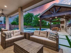 6836  Casa Loma Avenue , Dallas Texas 75214