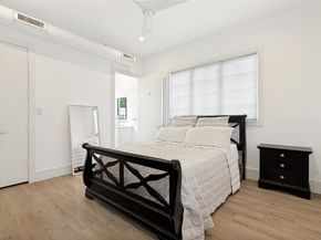 5718  Goodwin Avenue , Dallas Texas 75206