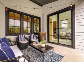 5718  Goodwin Avenue , Dallas Texas 75206