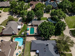 1  Kimberly Court , Mansfield Texas 76063