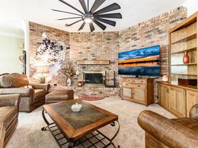1  Kimberly Court , Mansfield Texas 76063