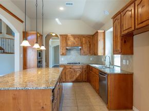 1013  Shearwater Lane , Garland Texas 75043