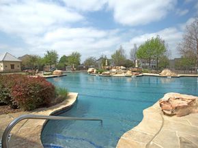 8920  Charles Street , Lantana Texas 76226