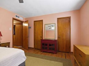 2266  Sutter Street , Dallas Texas 75216