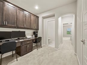 612  Courtyard Lane , Irving Texas 75039