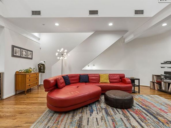 4139  Travis Street , Dallas Texas 75204