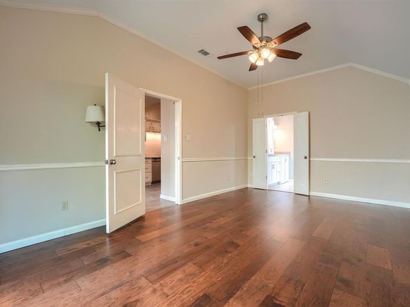 445  Trail View Lane , Garland Texas 75043