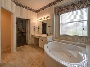 6608  Barclay Lane , Garland Texas 75044