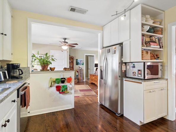8910  San Fernando Way , Dallas Texas 75218