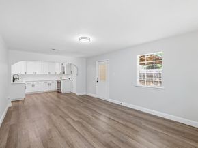306  Baron Place , Grand Prairie Texas 75051