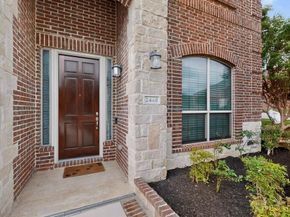 2440  Lismore Lane , Irving Texas 75063