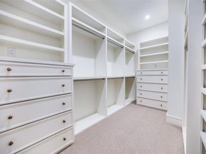 3935  Hawick Lane , Dallas Texas 75220
