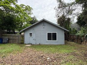 2611  Pine Street , Dallas Texas 75215