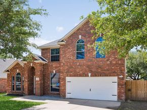 1420  Meadowlakes Drive , Azle Texas 76020