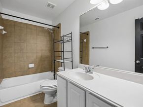 1420  Meadowlakes Drive , Azle Texas 76020