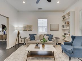 909  Elsbeth Street , Dallas Texas 75208