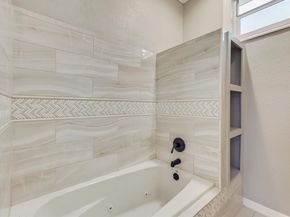 909  Elsbeth Street , Dallas Texas 75208