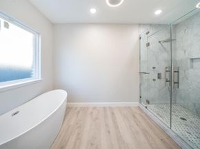 8809  Isom Lane , Dallas Texas 75249