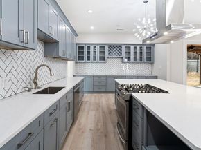 8809  Isom Lane , Dallas Texas 75249