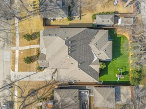 3932  Frontier Lane , Dallas Texas 75214