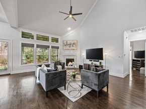 3932  Frontier Lane , Dallas Texas 75214