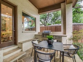 3932  Frontier Lane , Dallas Texas 75214