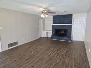 5801  Wedgworth Road , Fort Worth Texas 76133