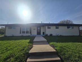 5801  Wedgworth Road , Fort Worth Texas 76133