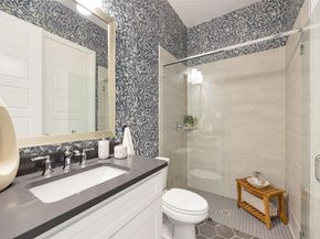 1421  Laurel Green Court , Arlington Texas 76005