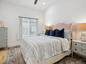 2130  Lovedale Avenue  102, Dallas Texas 75235