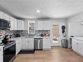 701  Milky Way  , Garland Texas 75040