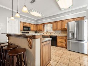 6111  Sandstone Drive , Arlington Texas 76001