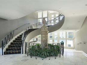 6126  Averill Way  205, Dallas Texas 75225