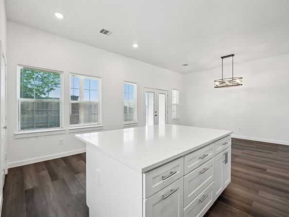 6202  Trinity Creek Drive , Dallas Texas 75217