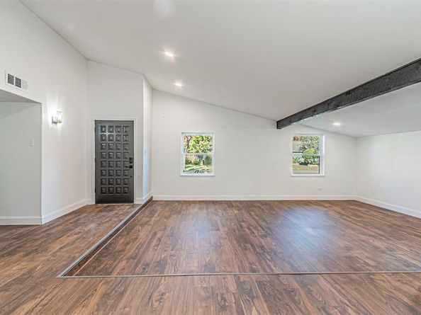 614  Yorktown Drive , Garland Texas 75043