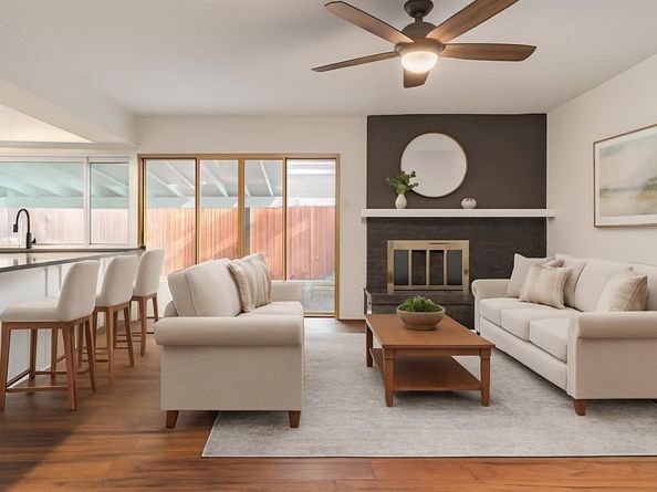 614  Yorktown Drive , Garland Texas 75043