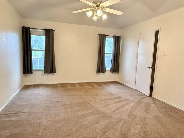 210 W 4th Street , Kennedale Texas 76060