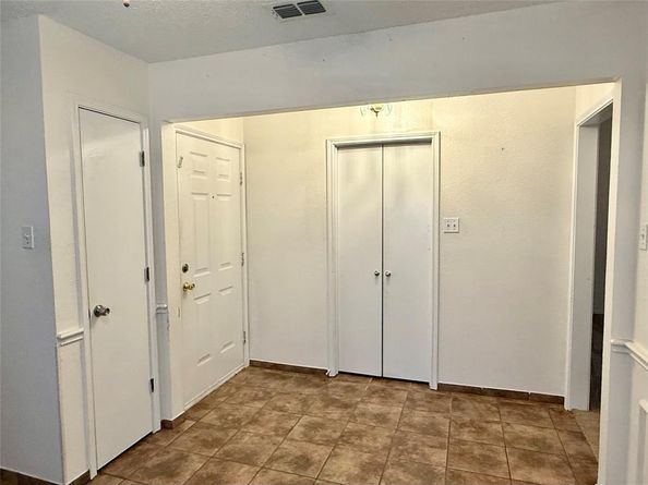 210 W 4th Street , Kennedale Texas 76060