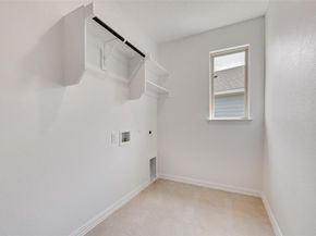 817  Hayes Court , Crowley Texas 76036