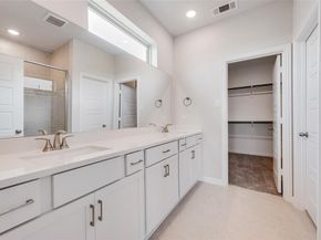 817  Hayes Court , Crowley Texas 76036