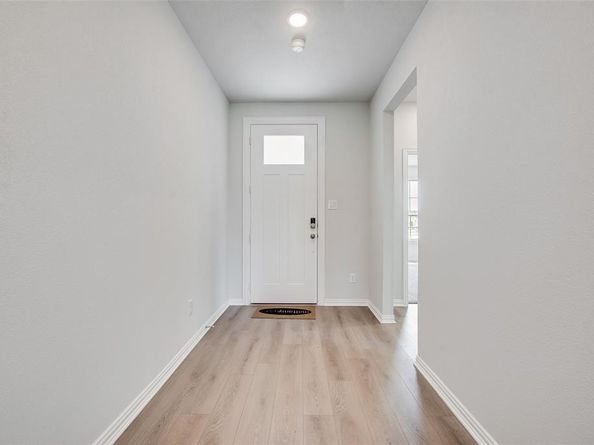 817  Hayes Court , Crowley Texas 76036