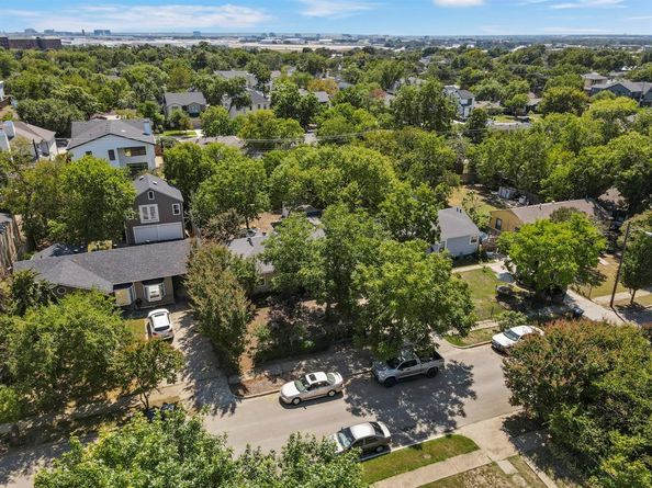 3842  Davila Drive , Dallas Texas 75220
