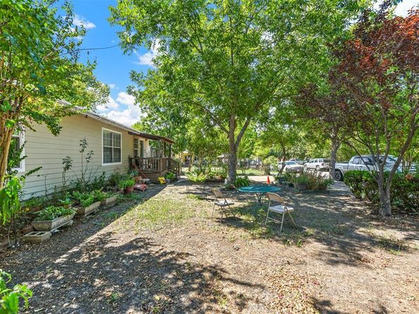 3842  Davila Drive , Dallas Texas 75220