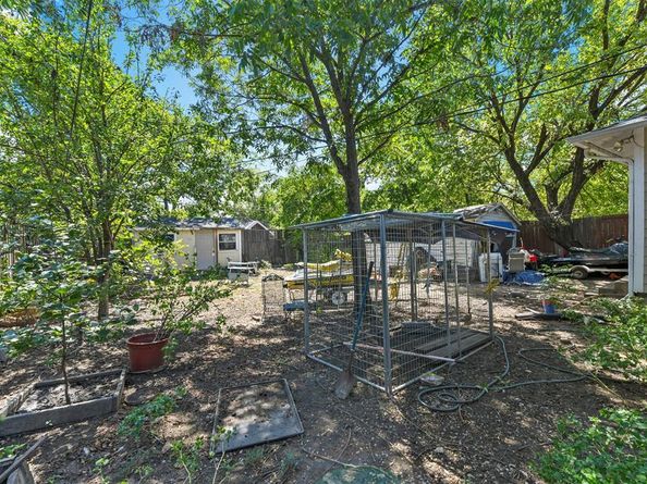 3842  Davila Drive , Dallas Texas 75220