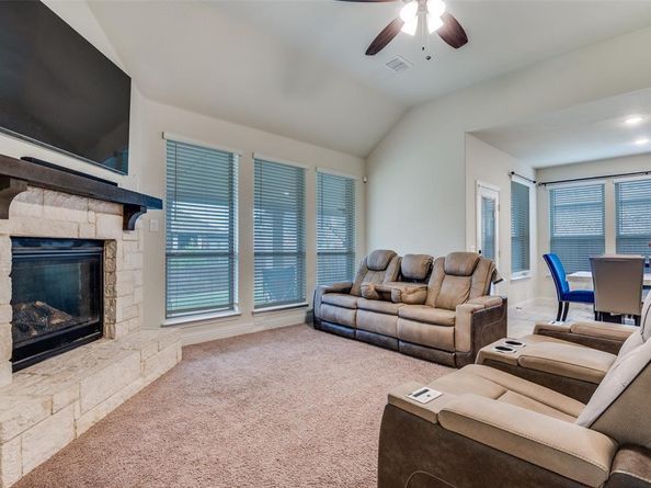 1220  Richard Pittmon Drive , DeSoto Texas 75115