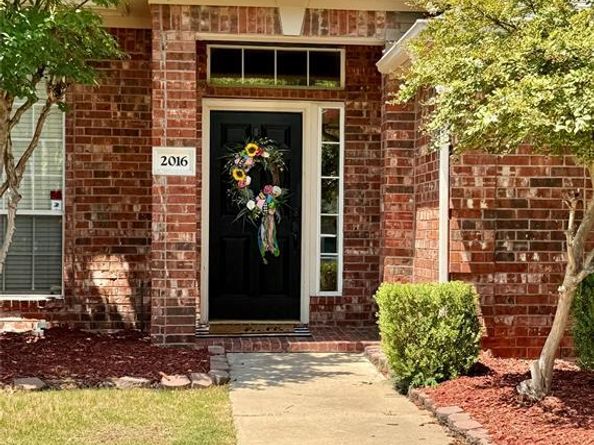 2016  POSTWOOD Court , Corinth Texas 76210