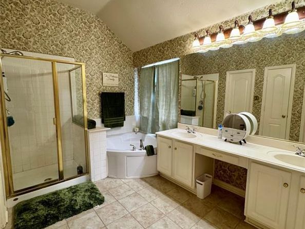 2016  POSTWOOD Court , Corinth Texas 76210