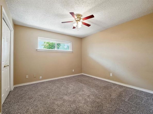 3000  Gentry Road , Irving Texas 75062