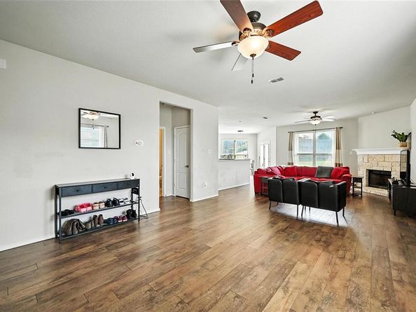 3513  Seaside Drive , Denton Texas 76208