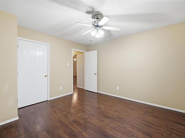 2832  Grandview Drive , Grand Prairie Texas 75052